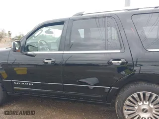 2016 Lincoln Navigator Select with VIN 5LMJJ2HT1GEL00342, listed as a IAAI auction lot 41379513 with 107,360 mi miles. Bid and sale history available at carsss.com. Image 15.