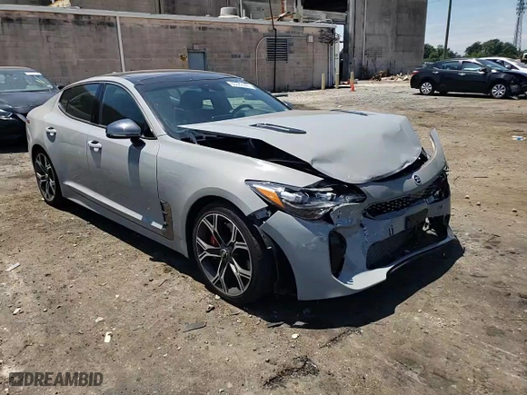 2018 Kia Stinger GT2 with VIN KNAE55LC7J6023703, listed as a Copart auction lot 60332444 with 35,933 mi miles and Salvage Title. Bid and sale history available at carsss.com. Image 10.