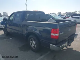 2005 Ford F-150 XLT with VIN 1FTRW12W95FA28428, listed as a IAAI auction lot 41645714 with 189,275 mi miles. Bid and sale history available at carsss.com. Image 3.