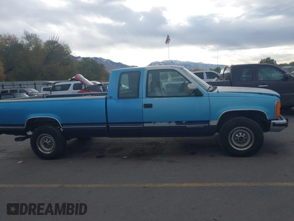 1993 GMC Sierra 1500 with VIN 1GTGC29N2PE564309, listed as a IAAI auction lot 40854317 with 112,341 mi miles and . Bid and sale history available at DreamBid. Image 13.