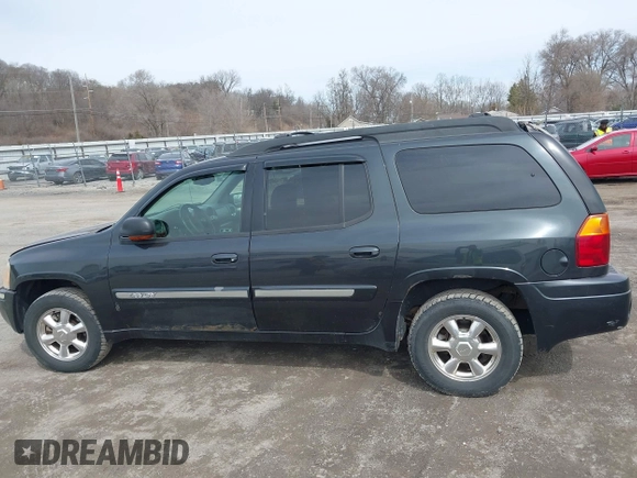 2004 GMC Envoy SLT с VIN 1GKET16S646158071, выставлен на аукционе IAAI как лот 41827351 с пробегом 215 885 миль миль и . История ставок и продаж доступна на DreamBid. Изображение 14.