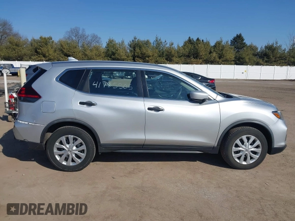2018 Nissan Rogue SV with VIN KNMAT2MV1JP525946, listed as a IAAI auction lot 41785505 with 89,070 mi miles. Bid and sale history available at carsss.com. Image 14.