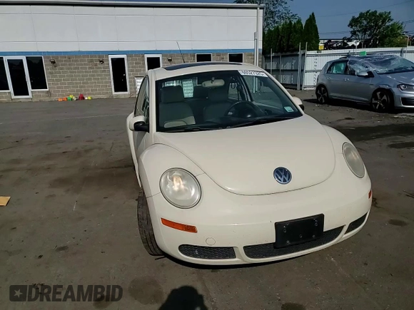 2006 Volkswagen Beetle with VIN 3VWRG31C46M423874, listed as a Copart auction lot 60527325 with 101,513 mi miles and Salvage title. Bid and sale history available at DreamBid. Image 13.
