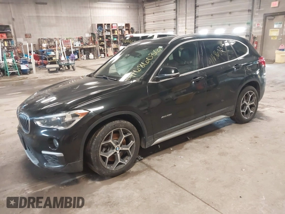 2016 BMW X1 xDrive28i z VIN WBXHT3C34GP884207, wystawiony jako IAAI lot #41686036 z przebiegiem 122 406 mil mil oraz . Historia ofert i sprzedaży dostępna na DreamBid. Obrazek 17.