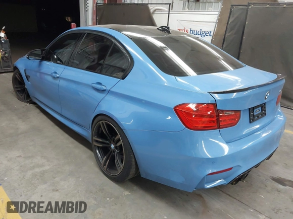 2015 BMW M3 с VIN WBS3C9C5XFP803102, выставлен на аукционе IAAI как лот 41616127 с пробегом 44 538 миль миль и . История ставок и продаж доступна на DreamBid. Изображение 3.