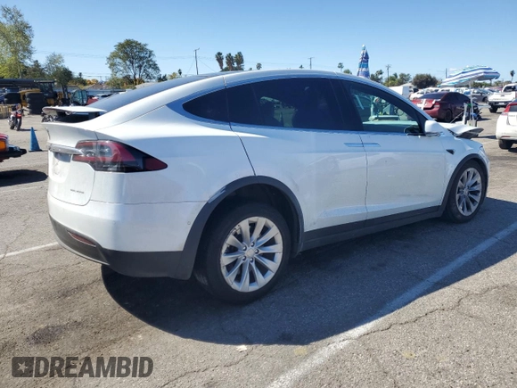 2020 Tesla Model X Long Range with VIN 5YJXCAE26LF270135, listed as a Copart auction lot 49711735 with Not Provided miles and Salvage Title. Bid and sale history available at carsss.com. Image 3.