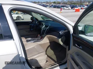 2011 Cadillac SRX Performance Collection with VIN 3GYFNEEYXBS559777, listed as a IAAI auction lot 41901651 with 177,662 mi miles. Bid and sale history available at carsss.com. Image 5.