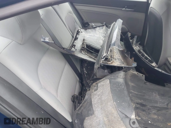 2017 Hyundai Elantra SE with VIN 5NPD84LF9HH061119, listed as a IAAI auction lot 41691304 with 109,518 mi miles and . Bid and sale history available at DreamBid. Image 8.