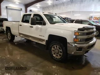 2015 Chevrolet Silverado 3500HD LT with VIN 1GC4KZC89FF154603, listed as a Copart auction lot 88771005 with 235,152 mi miles and Salvage Title. Bid and sale history available at carsss.com. Image 4.