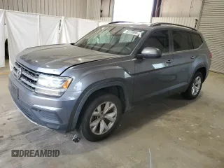 2020 Volkswagen Atlas S with VIN 1V2AP2CA1LC500198, listed as a Copart auction lot 50720885 with 97,160 mi miles and Salvage title. Bid and sale history available at DreamBid. Image 1.