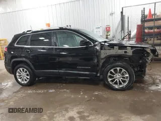 2021 Jeep Cherokee Altitude with VIN 1C4PJMLBXMD160546, listed as a IAAI auction lot 41526730 with 70,044 mi miles. Bid and sale history available at carsss.com. Image 14.