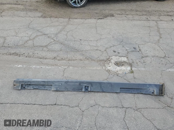 2024 Mazda 3 S Carbon Edition with VIN 3MZBPBCM0RM403689, listed as a Copart auction lot 54277935 with 7,040 mi miles and Salvage Title. Bid and sale history available at DreamBid. Image 12.
