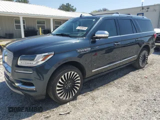 2021 Lincoln Navigator Black Label z VIN 5LMJJ3TT9MEL16717, wystawiony jako Copart lot #51939315 z przebiegiem 56 137 mil mil oraz Szkody całkowita. Historia ofert i sprzedaży dostępna na DreamBid. Obrazek 1.