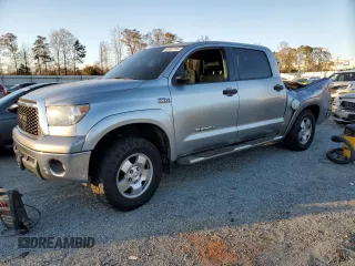 2010 Toyota Tundra z VIN 5TFDW5F1XAX142538, wystawiony jako Copart lot #83667104 z przebiegiem 192 446 mil mil oraz Szkoda całkowita • Salvage title. Historia ofert i sprzedaży dostępna na DreamBid. Obrazek 1.