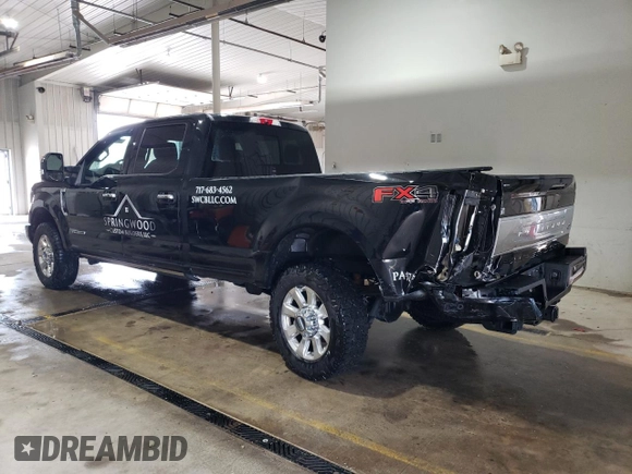 2018 Ford F-350 XL with VIN 1FT8W3BT8JEC75422, listed as a Copart auction lot 53112185 with 97,826 mi miles and Salvage Title. Bid and sale history available at DreamBid. Image 2.