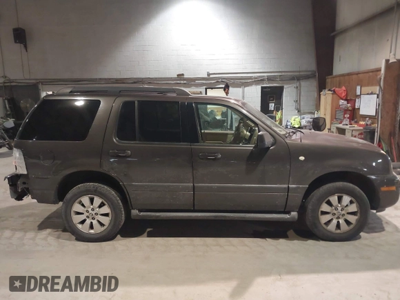 2006 Mercury Mountaineer Luxury with VIN 4M2EU47EX6UJ05577, listed as a IAAI auction lot 41315648 with 158,964 mi miles. Bid and sale history available at carsss.com. Image 13.