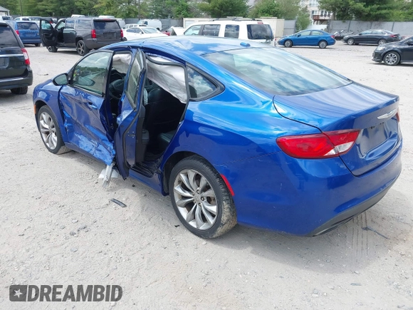2015 Chrysler 200 S z VIN 1C3CCCBB7FN737149, wystawiony jako IAAI lot #42210692 z przebiegiem 83 214 mil mil oraz . Historia ofert i sprzedaży dostępna na DreamBid. Obrazek 3.