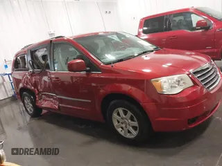 2010 Chrysler Town & Country Touring with VIN 2A4RR5D14AR212995, listed as a IAAI auction lot 41944861 with 264,784 mi miles. Bid and sale history available at carsss.com. Image 13.
