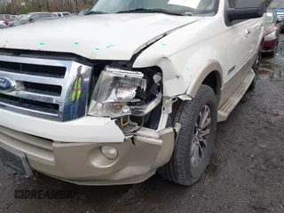 2008 Ford Expedition Eddie Bauer z VIN 1FMFU17508LA48514, wystawiony jako IAAI lot #41800982 z przebiegiem 180 038 mil mil oraz . Historia ofert i sprzedaży dostępna na DreamBid. Obrazek 6.