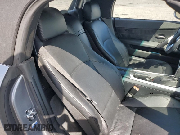 2008 BMW Z4 3.0si with VIN 4USBU53508LX04379, listed as a Copart auction lot 68740084 with 69,685 mi miles and Salvage title. Bid and sale history available at DreamBid. Image 10.