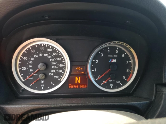 2013 BMW M3 with VIN WBSKG9C56DJ593825, listed as a Copart auction lot 75298514 with 85,798 mi miles and Salvage Title. Bid and sale history available at carsss.com. Image 9.