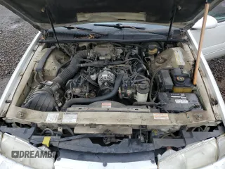 1997 Ford Thunderbird LX with VIN 1FALP62W2VH154138, listed as a Copart auction lot 46281235 with 145,738 mi miles and Clean Title. Bid and sale history available at DreamBid. Image 11.