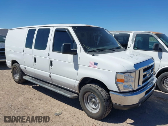2008 Ford Econoline Cargo Commercial with VIN 1FTNE24W08DA83712, listed as a IAAI auction lot 41831945 with 395,004 mi miles and . Bid and sale history available at carsss.com. Image 1.