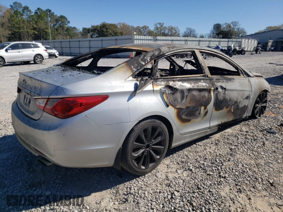 2011 Hyundai Sonata Limited with VIN 5NPEC4AC0BH153996, listed as a Copart auction lot 49598995 with Not Provided miles and Salvage Title. Bid and sale history available at DreamBid. Image 3.