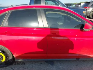 2020 Volkswagen Jetta GLI S z VIN 3VW6T7BUXLM105802, wystawiony jako IAAI lot #41995134 z przebiegiem 59 113 mil mil oraz . Historia ofert i sprzedaży dostępna na DreamBid. Obrazek 13.