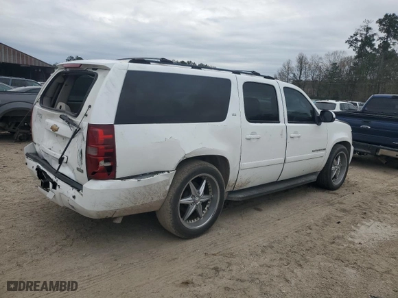 2007 Chevrolet Suburban LTZ with VIN 1GNFC16027J226258, listed as a Copart auction lot 45902205 with 0 mi miles and Salvage Title. Bid and sale history available at carsss.com. Image 3.