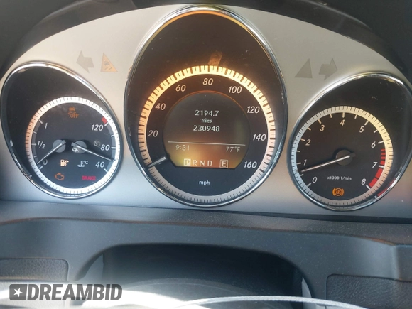 2011 Mercedes-Benz C 300 Sport с VIN WDDGF5EB2BA523947, выставлен на аукционе IAAI как лот 42012039 с пробегом 230 948 миль миль и . История ставок и продаж доступна на DreamBid. Изображение 7.