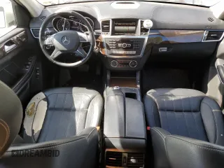 2013 Mercedes-Benz GL 450 z VIN 4JGDF7CE1DA188118, wystawiony jako Copart lot #47503815 z przebiegiem 119 094 mil mil oraz Tytuł czysty. Historia ofert i sprzedaży dostępna na DreamBid. Obrazek 8.