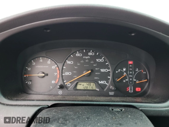 2003 Honda Odyssey EX z VIN 5FNRL18603B008148, wystawiony jako Copart lot #60669825 z przebiegiem 128 115 mil mil oraz Czysty tytuł • Clean title. Historia ofert i sprzedaży dostępna na DreamBid. Obrazek 9.