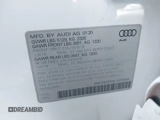 2020 Audi Q3 S line Prestige z VIN WA1FECF33L1073094, wystawiony jako IAAI lot #41568911 z przebiegiem 36 998 mil mil oraz . Historia ofert i sprzedaży dostępna na DreamBid. Obrazek 9.
