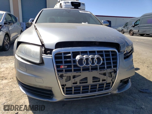 2008 Audi S6 z VIN WAUDN74F38N177048, wystawiony jako Copart lot #57486874 z przebiegiem 116 206 mil mil oraz Szkoda całkowita • Salvage title. Historia ofert i sprzedaży dostępna na DreamBid. Obrazek 5.