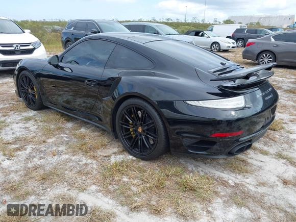 2014 Porsche 911 Turbo S with VIN WP0AD2A99ES167048, listed as a IAAI auction lot 40643041 with Not Provided miles. Bid and sale history available at carsss.com. Image 3.