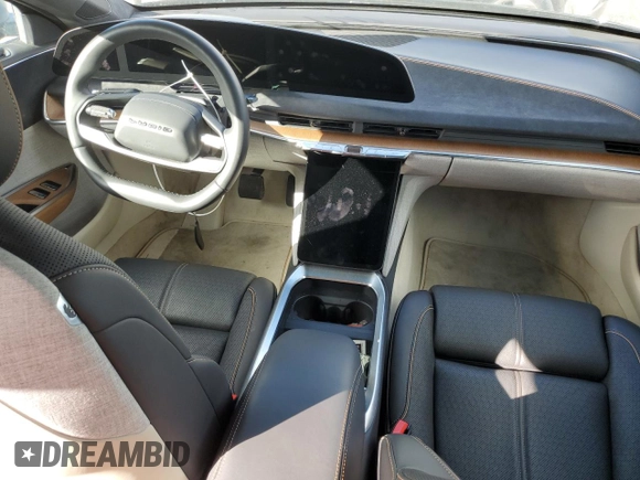 2022 Lucid Air Grand Touring z VIN 50EA1GBA6NA001280, wystawiony jako Copart lot #74004994 z przebiegiem Nie podano mil oraz Szkody całkowita. Historia ofert i sprzedaży dostępna na DreamBid. Obrazek 8.