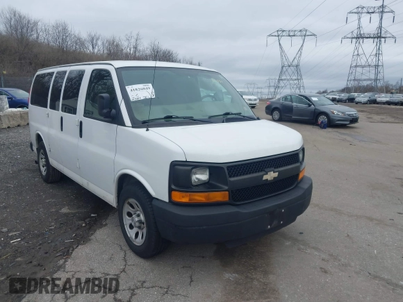 2009 Chevrolet Express Cargo z VIN 1GCFG15XX91111051, wystawiony jako IAAI lot #41826049 z przebiegiem 153 214 mil mil oraz . Historia ofert i sprzedaży dostępna na DreamBid. Obrazek 6.