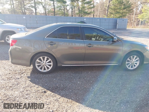 2014 Toyota Camry L with VIN 4T4BF1FK6ER393445, listed as a IAAI auction lot 42044946 with 130,169 mi miles. Bid and sale history available at carsss.com. Image 13.