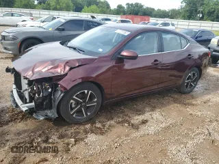 2025 Nissan Sentra SV z VIN 3N1AB8CV5SY293586, wystawiony jako Copart lot #60646875 z przebiegiem 5 696 mil mil oraz Czysty tytuł • Clean title. Historia ofert i sprzedaży dostępna na DreamBid. Obrazek 1.