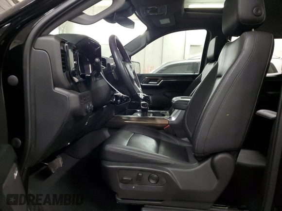 2022 Chevrolet Silverado 1500 LT Trail Boss with VIN 3GCUDFEL9NG599365, listed as a Copart auction lot 82362114 with 13,288 mi miles and Salvage Title. Bid and sale history available at DreamBid. Image 7.
