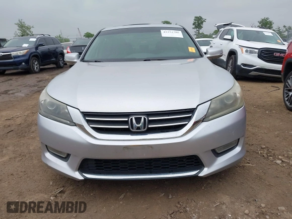 2013 Honda Accord EX с VIN 1HGCR2F78DA032621, выставлен на аукционе IAAI как лот 42372786 с пробегом 260 396 миль миль и . История ставок и продаж доступна на DreamBid. Изображение 12.