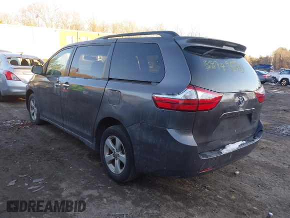 2015 Toyota Sienna LE AAS with VIN 5TDKK3DC2FS678943, listed as a IAAI auction lot 41184022 with 161,120 mi miles. Bid and sale history available at carsss.com. Image 3.