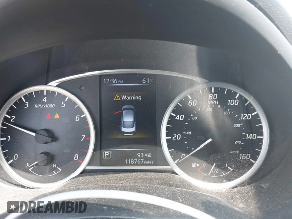 2016 Nissan Sentra S with VIN 3N1AB7AP4GY317026, listed as a IAAI auction lot 41897980 with 118,767 mi miles. Bid and sale history available at carsss.com. Image 7.