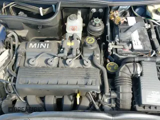 2005 MINI Hardtop с VIN WMWRC335X5TK61260, выставлен на аукционе IAAI как лот 43364075 с пробегом 64 999 миль миль и . История ставок и продаж доступна на DreamBid. Изображение 15.