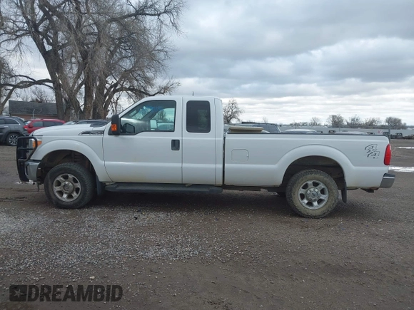 2013 Ford F-250 XL with VIN 1FT7X2B60DEB53722, listed as a IAAI auction lot 41890186 with 236,994 mi miles and . Bid and sale history available at DreamBid. Image 14.