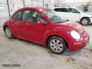 2010 Volkswagen New Beetle Coupe with VIN 3VWRG3AG9AM017620, listed as a Copart auction lot 51446945 with 120,133 mi miles and Salvage Title. Bid and sale history available at carsss.com. Image 4.
