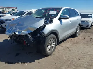 2019 Kia Sorento LX with VIN 5XYPG4A36KG579616, listed as a IAAI auction lot 41472626 with 110,078 mi miles. Bid and sale history available at carsss.com. Image 18.
