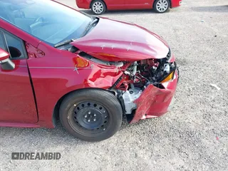 2024 Toyota Corolla LE z VIN 5YFB4MDE2RP109704, wystawiony jako IAAI lot #42307290 z przebiegiem 48 996 mil mil oraz . Historia ofert i sprzedaży dostępna na DreamBid. Obrazek 17.