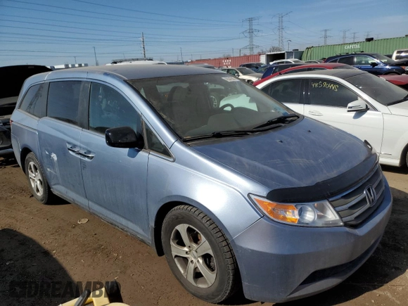 2013 Honda Odyssey EX z VIN 5FNRL5H43DB062745, wystawiony jako Copart lot #48347945 z przebiegiem 70 136 mil mil oraz Szkody całkowita. Historia ofert i sprzedaży dostępna na DreamBid. Obrazek 4.